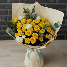 Букет цветов из:  Розы #REPLACE_PRED# Галюгаевской