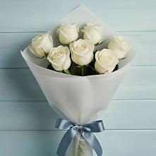 Букет 7 Белых роз Эдлесс Лав в Галюгаевской