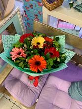 Букет цветов из:  Герберы, Хризантемы и Альстромерии #REPLACE_PRED# Галюгаевской