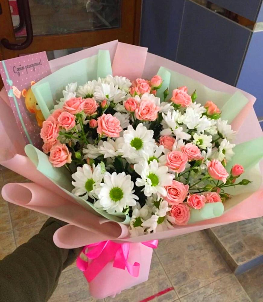 Букет цветов из: Розы и Хризантемы в Галюгаевской