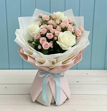 Букет цветов из:  Розы #REPLACE_PRED# Галюгаевской