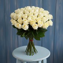 Букет 51 Белая роза Эдлесс Лав в Галюгаевской