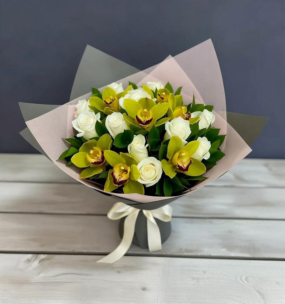 Букет цветов из: Орхидеи и Розы в Галюгаевской