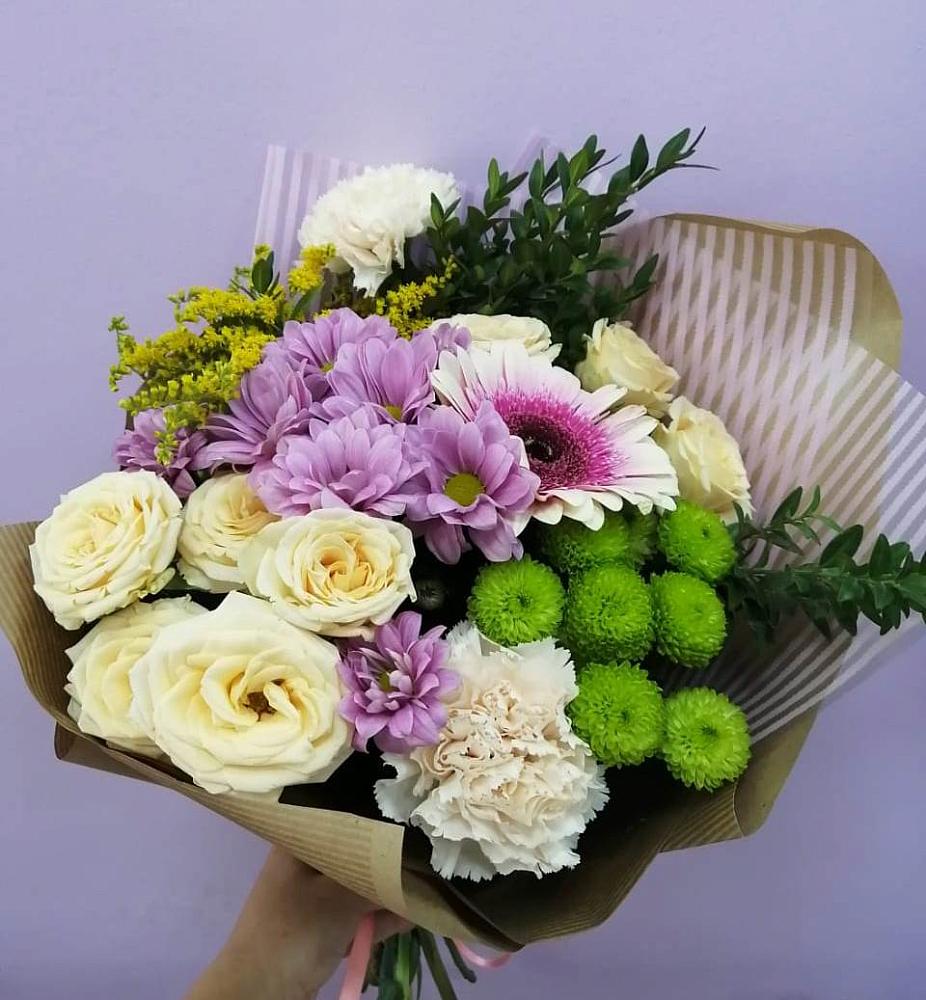 Букет цветов из: Хризантемы, Розы, Гвоздики и Герберы в Галюгаевской