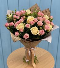 Букет цветов из:  Розы в Галюгаевской