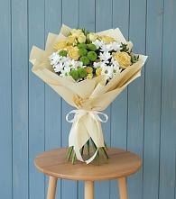 Букет цветов из:  Хризантемы и Розы #REPLACE_PRED# Галюгаевской