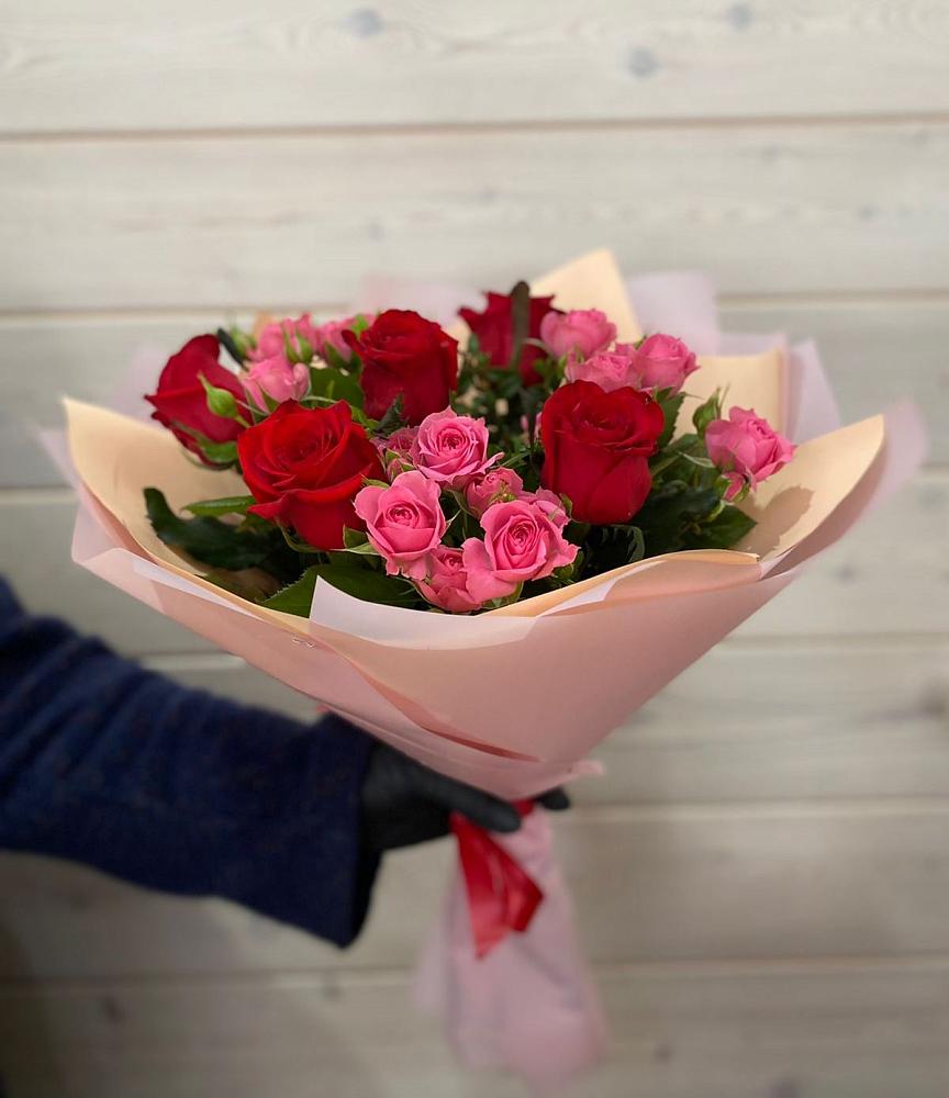 Букет цветов из: Розы в Галюгаевской