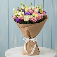 Букет цветов из:  Лизиантусы в Галюгаевской