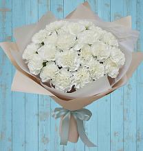 Букет цветов из:  Гвоздики в Галюгаевской