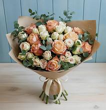 Букет цветов из:  Альстромерии и Розы в Галюгаевской